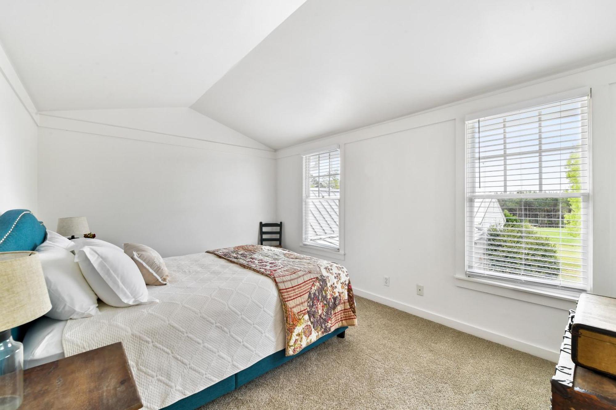 The Farmhouse Inn Buckhead Room photo